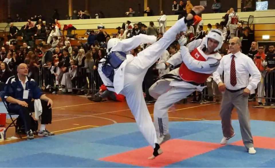 Je bekijkt nu Open District Kampioenschappen & Challenge Cup